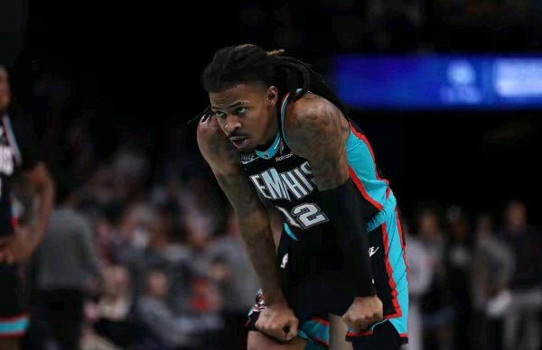 开元棋牌app 莫兰特全能表现难救主，灰熊客场122